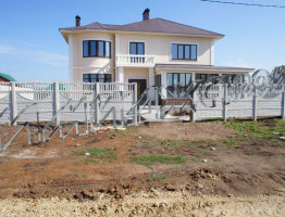 Коттедж с зимним садом и летней кухней