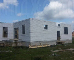 Не маленький дом