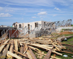 Коттедж с двумя эркерами 