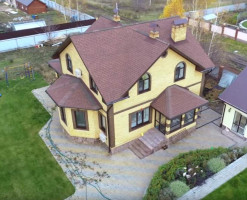 Строим коттедж с мансардой, эркером и мягкой кровлей