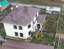 Коттедж с зимним садом и летней кухней