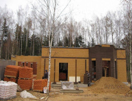 Дом из керамического камня