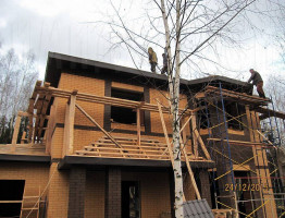 Дом из керамического камня