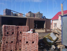 Красивый коттедж с гаражом Красивый коттедж с гаражом