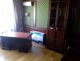 Строительство большого дома с цоколем Строительство большого дома с цоколем