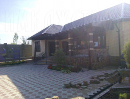 Строительство большого дома с цоколем Строительство большого дома с цоколем