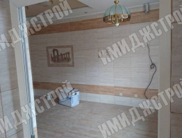 Красивый коттедж с гаражом Красивый коттедж с гаражом