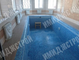 Красивый коттедж с гаражом Красивый коттедж с гаражом