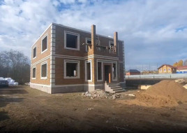 два этажа кладка