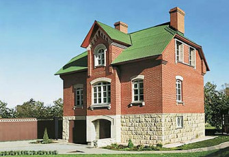 Трехэтажный реализованный коттедж