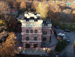 красивый коттедж