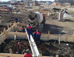 Красивый коттедж с мансардой