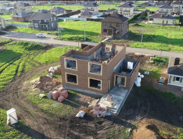 Красивый коттедж с мансардой