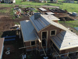 Красивый коттедж с мансардой