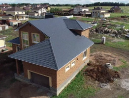 Красивый коттедж с мансардой