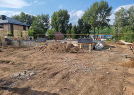 Коттедж с плоской кровлей в стиле "хай-тек"